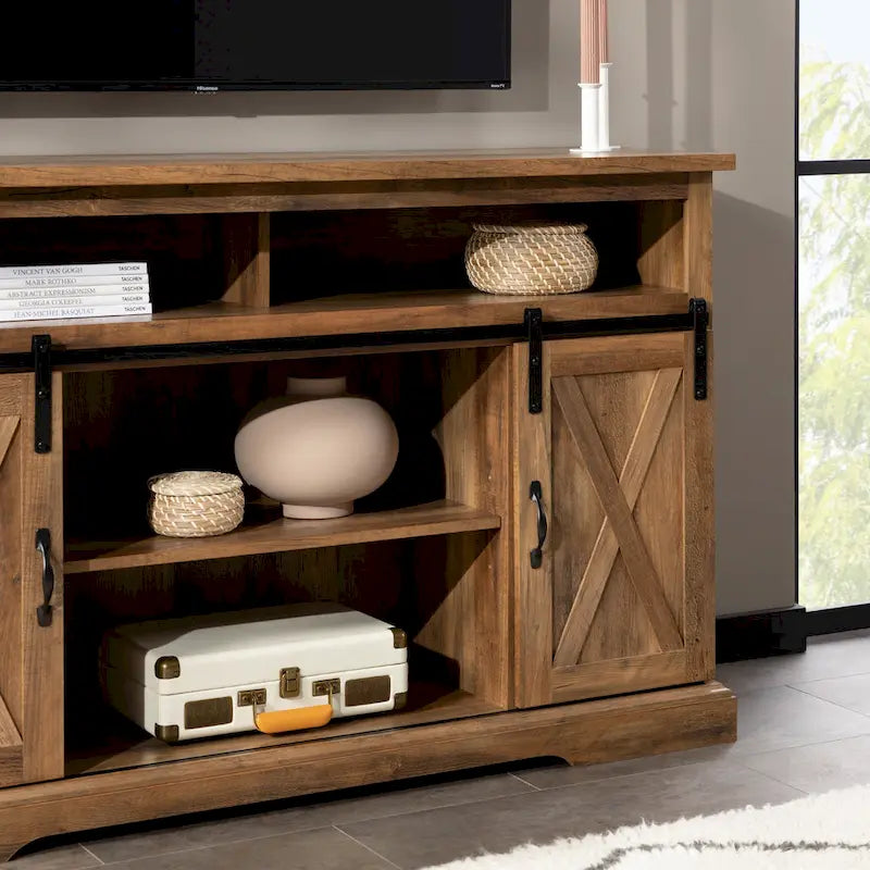 Meuble TV Highboy Middlebrook 52 po avec portes coulissantes façon grange