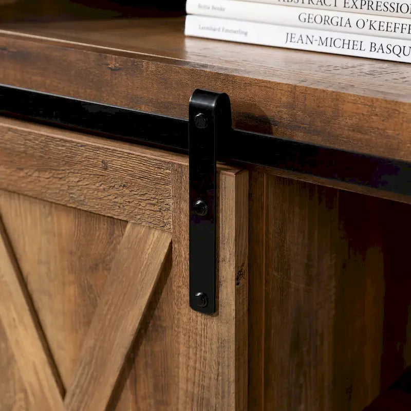 Meuble TV Highboy Middlebrook 52 po avec portes coulissantes façon grange