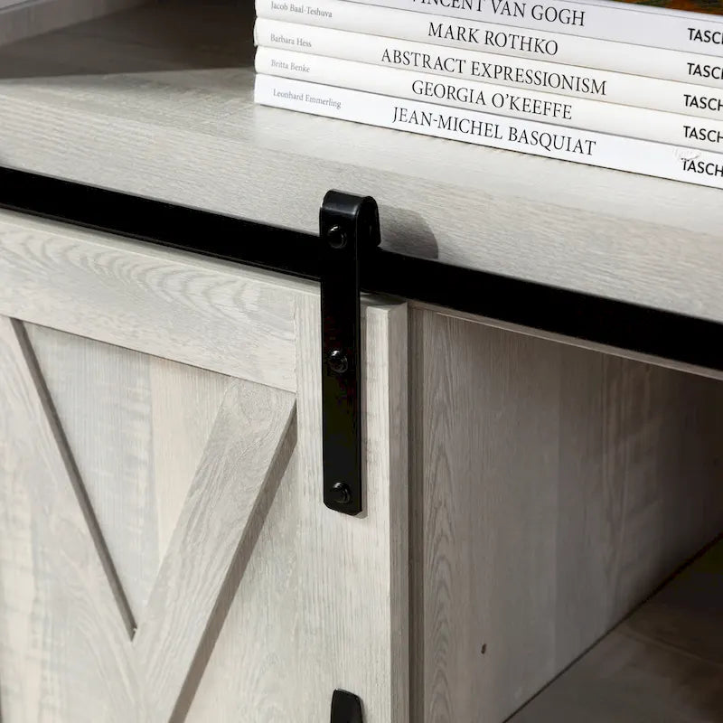 Meuble TV Highboy Middlebrook 52 po avec portes coulissantes façon grange