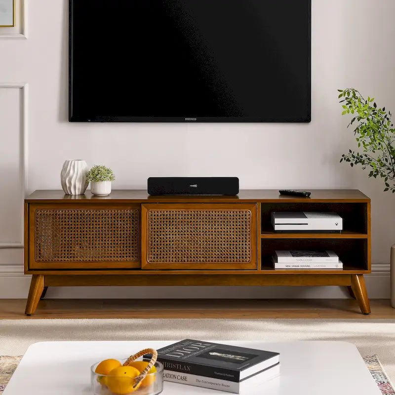 Meuble TV de 150 cm avec étagères ouvertes et portes en rotin pour téléviseurs de 65 pouces