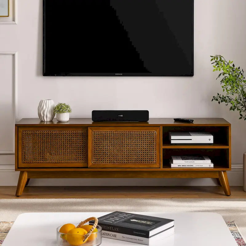 Meuble TV de 150 cm avec étagères ouvertes et portes en rotin pour téléviseurs de 65 pouces