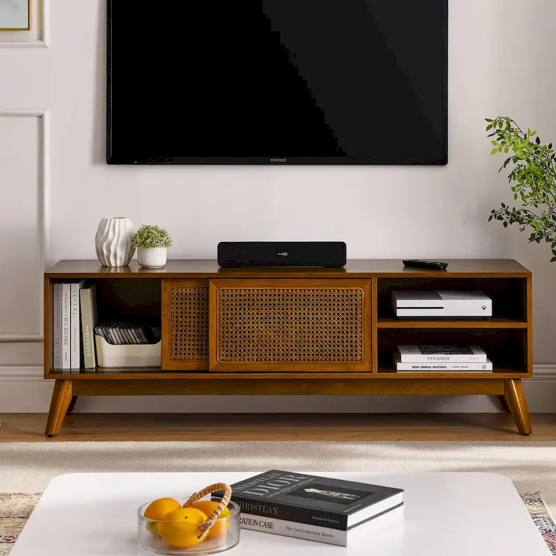 Meuble TV de 150 cm avec étagères ouvertes et portes en rotin pour téléviseurs de 65 pouces