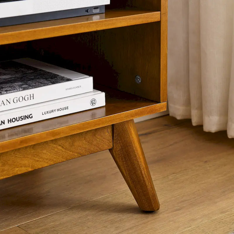 Meuble TV de 150 cm avec étagères ouvertes et portes en rotin pour téléviseurs de 65 pouces