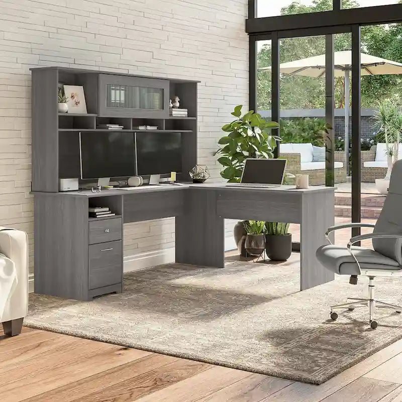 Bureau d'ordinateur en L de 72 po avec huche et tiroirs par Bush Furniture