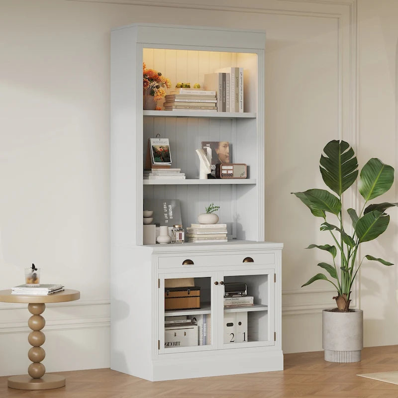 Bibliothèque haute polyvalente avec éclairage LED et plusieurs options de rangement pour la maison