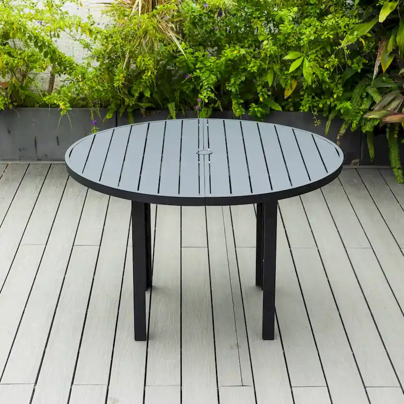 Table à manger ronde avec plateau en aluminium thermolaqué au design à lattes et trou pour parasol pour les réunions de famille et les fêtes