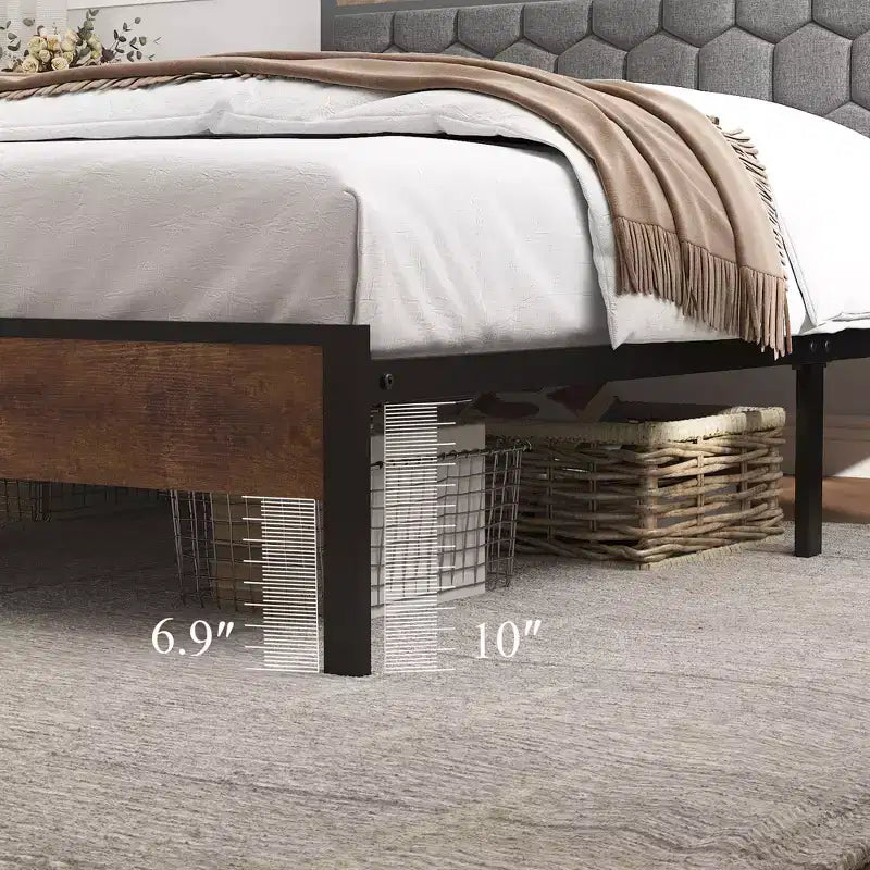 Cadre de lit plateforme rembourré marron avec ports USB | Grand lit/Très grand lit | Pour 1 à 2 personnes