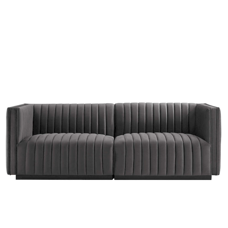 Tapicerowana dwuosobowa sofa Conjure Channel z aksamitu performance