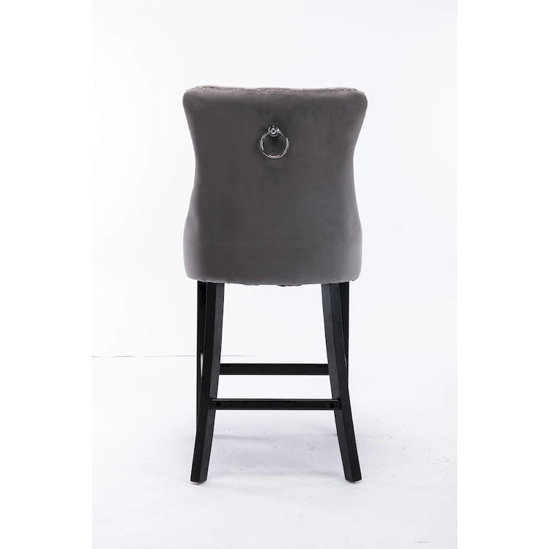Tabourets de bar contemporains en velours capitonné avec pieds en bois et clous décoratifs chromés, lot de 2