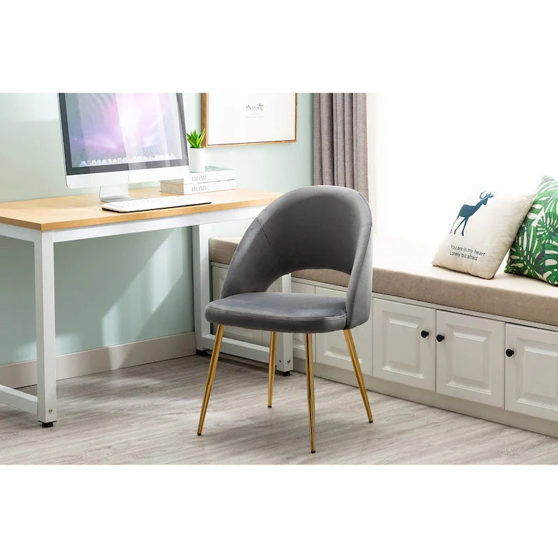 Chaises de salle à manger en velours Batia de Porthos Home avec pieds en métal doré (lot de 2)