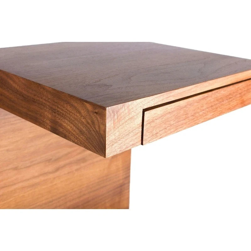 Table d'appoint en bois en forme de C Carson Aurelle Home