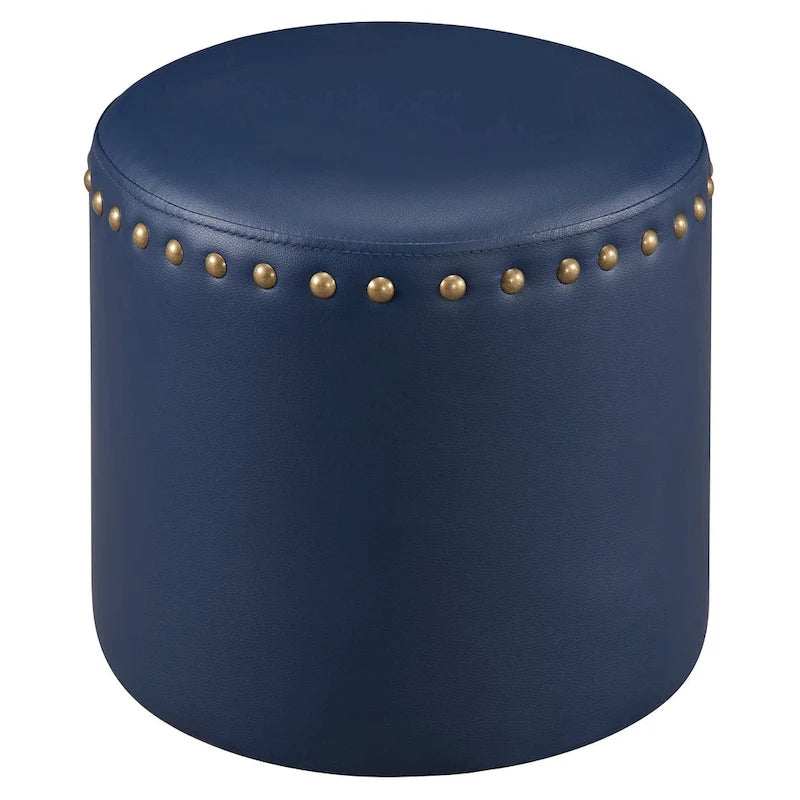 Le pouf rond en similicuir Barbossa de Curated Nomad