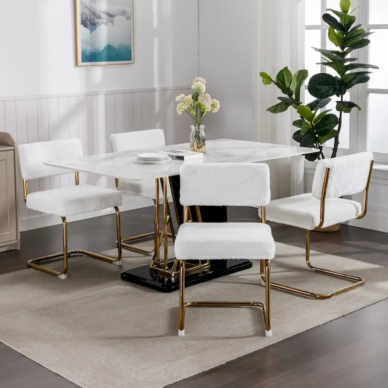 Chaises de salle à manger modernes avec base en métal doré, chaises de cuisine sans accoudoirs avec capitonnage cannelé, lot de 2