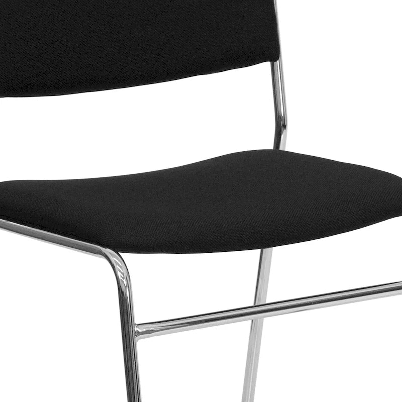Chaise empilable haute densité d'une capacité de 227 kg avec piètement luge