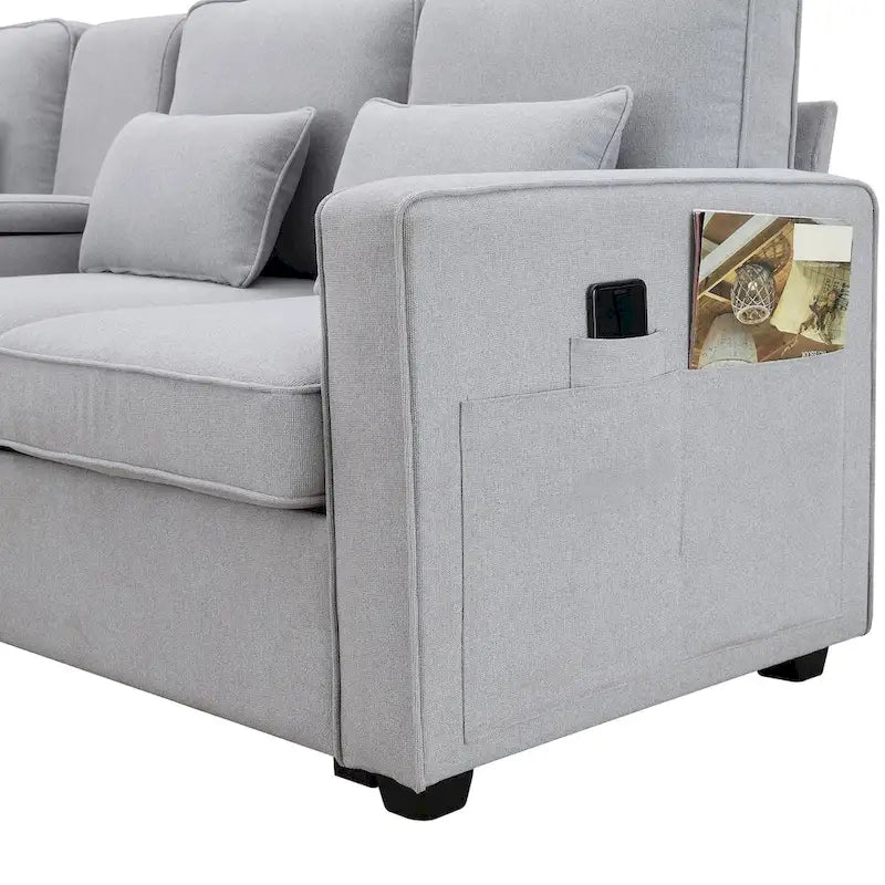 Nowoczesna Sofa Tapicerowana Tkaniną Lnopodobną z Konsolą, 4 Poduszkami, Uchwytami na Kubki, USB