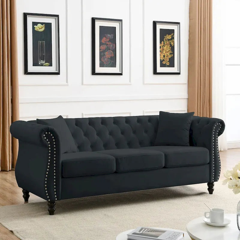 Canapé Chesterfield 80" en Velours Beige pour Salon, Canapé 3 Places Capitonné avec Accoudoirs Roulés et Clous Décoratifs, deux Oreillers