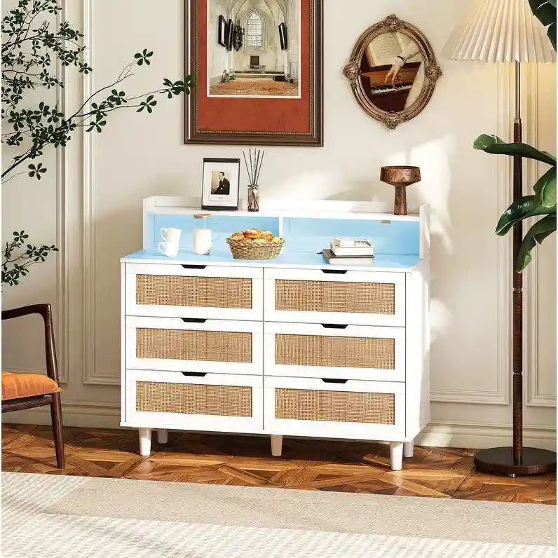 Grondin style bohème 6 tiroirs en rotin, buffet de cuisine, meuble de rangement avec lumières LED réglables et prise de courant