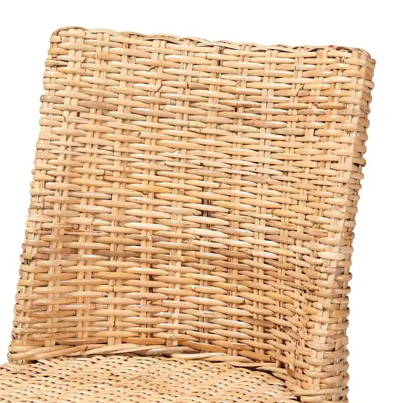 Chaise de salle à manger bali & pari Rowen en rotin Kubu miel clair de style bohème et bois d'acajou