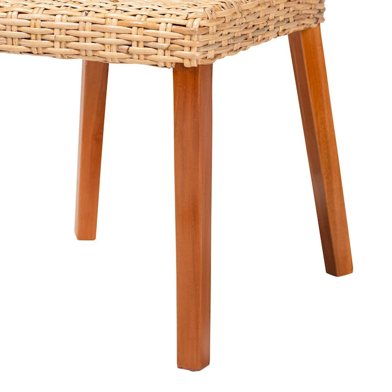 Chaise de salle à manger bali & pari Rowen en rotin Kubu miel clair de style bohème et bois d'acajou
