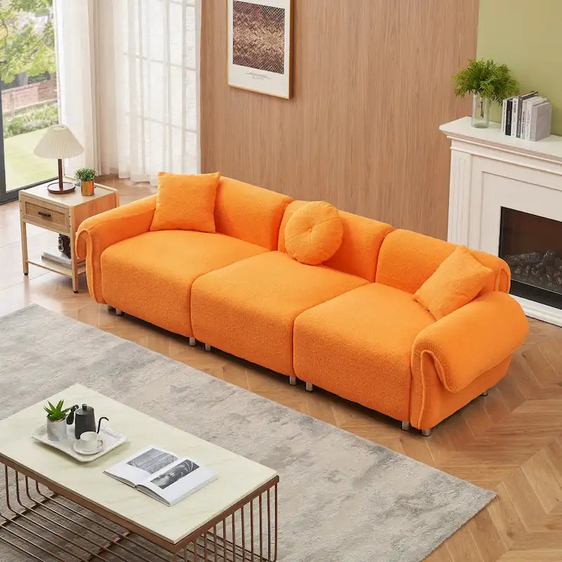 Canapé trois places en tissu velours Teddy orange, avec 3 oreillers, peut être placé dans le salon et d'autres pièces