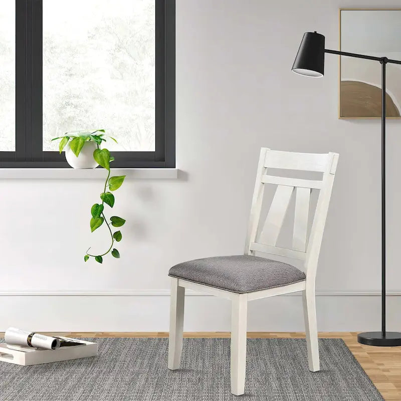 Chaise de salle à manger classique Lexi 24 pouces, assise rembourrée, lot de 2, Gris, Blanc