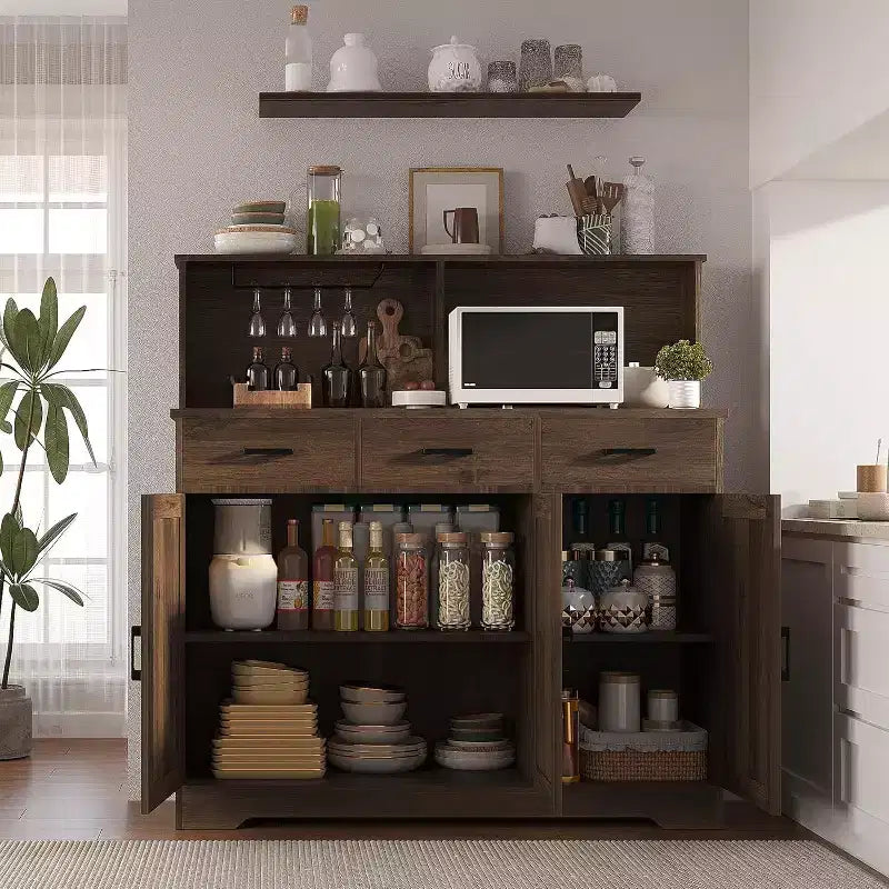 Buffet de style campagnard en bois marron/blanc et marron foncé avec 3 tiroirs et 3 portes – Simple